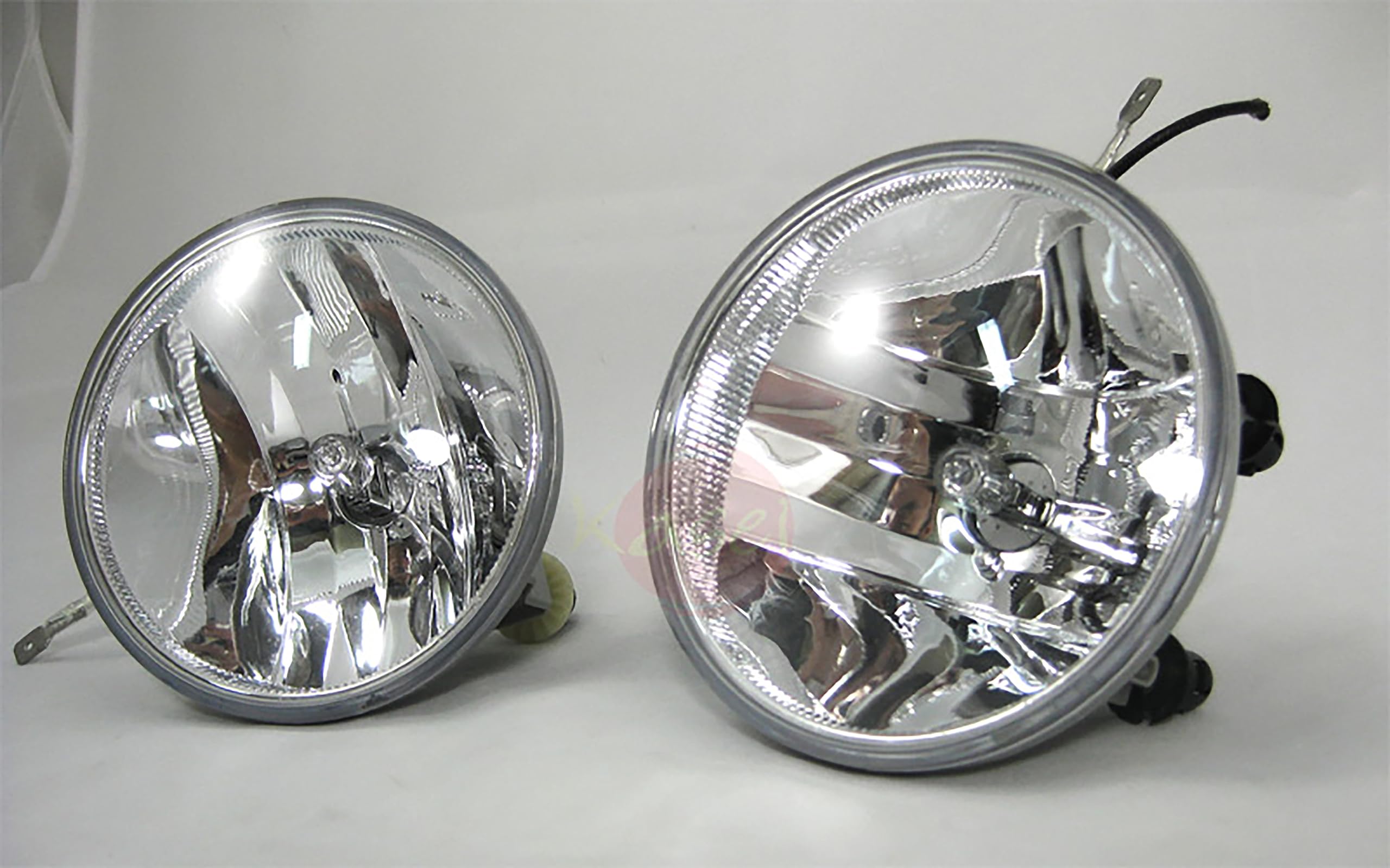 OEM Replica Black Horse Fog Light Clear Compatible with 2010-2012 GMC Acadia-GM262OE