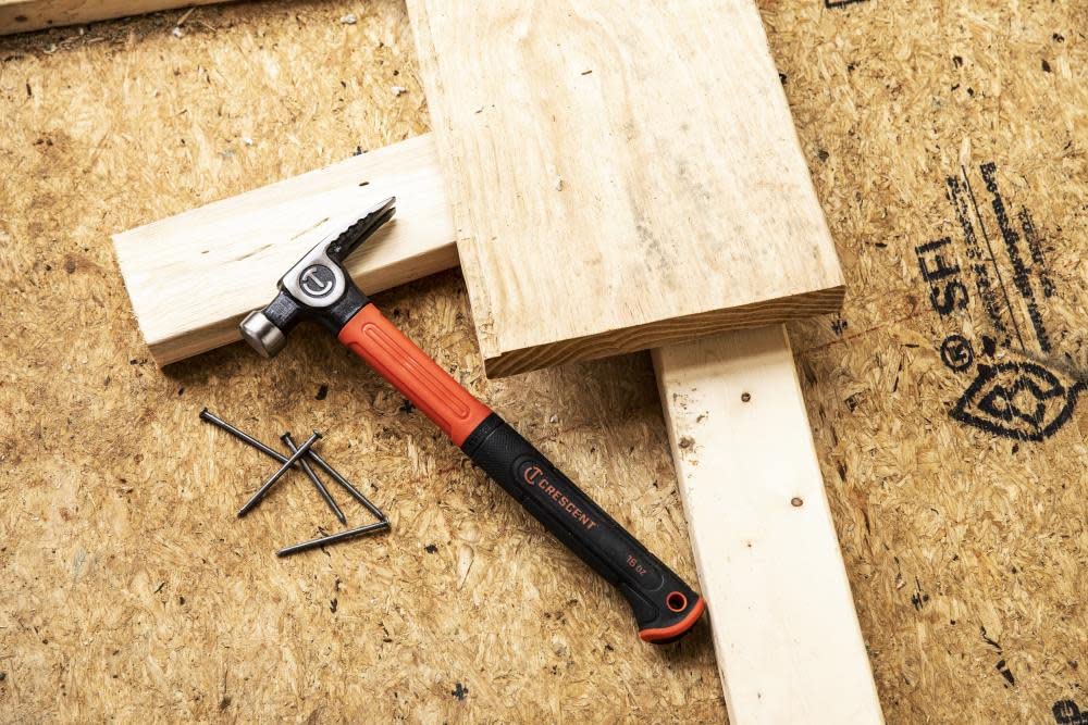 Crescent 16Oz - Crescent Fiberglass Hammer (CHFGP16-06)