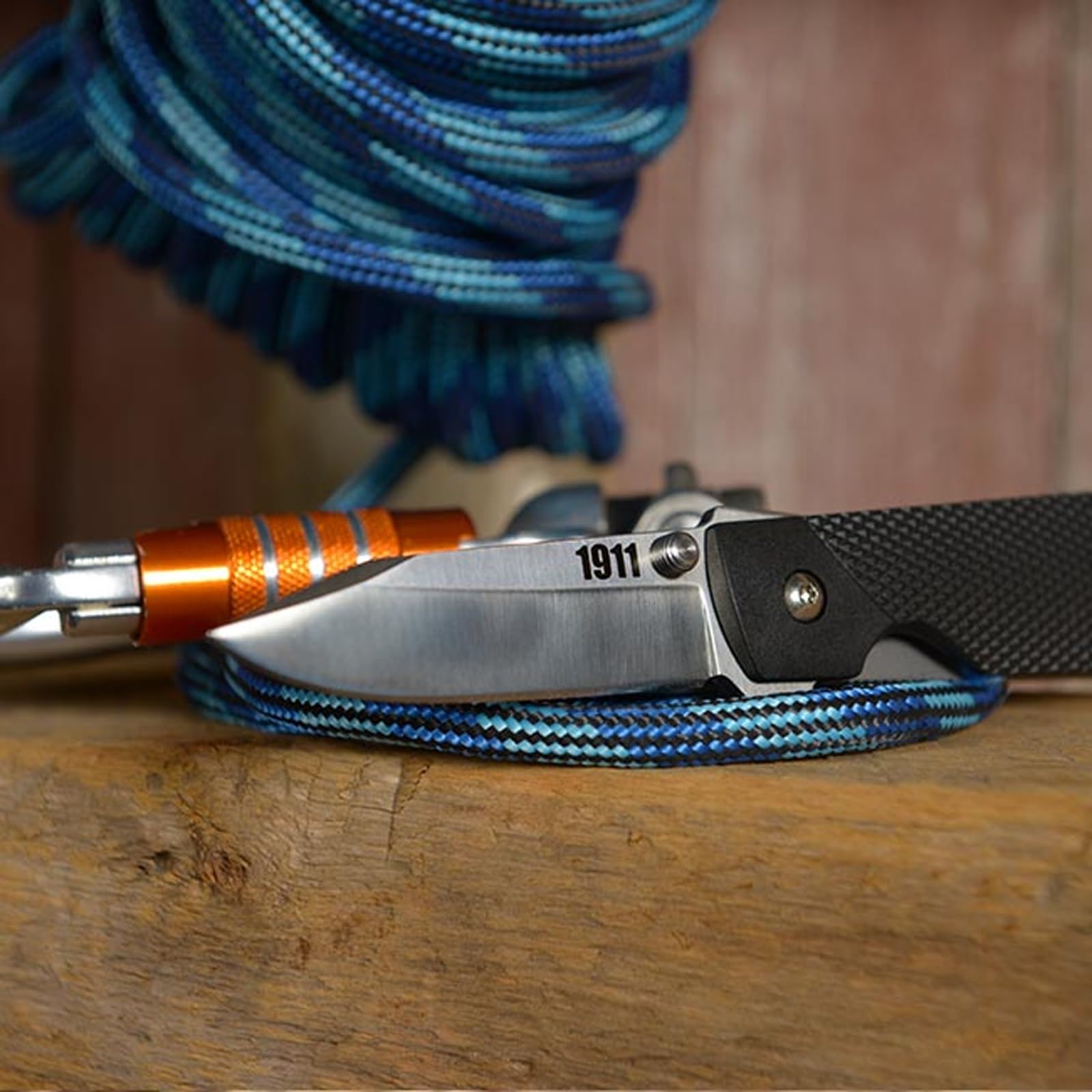 1911 Cold Steel Folding Knife with Liner Lock, Checkered Griv-Ex Handle, Ambidextrous Pocket Clip, and Flipper, Silver & Black