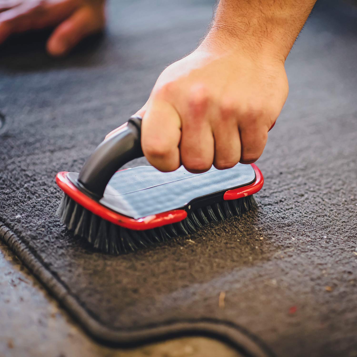 Maxshine Tire & Carpet Universal Curved Brush | Stiff Bristle Cleaning Brush for Car Detailing | Durable Ergonomic Design for Deep Cleaning Tires, Floor Mats & Carpeted Surfaces