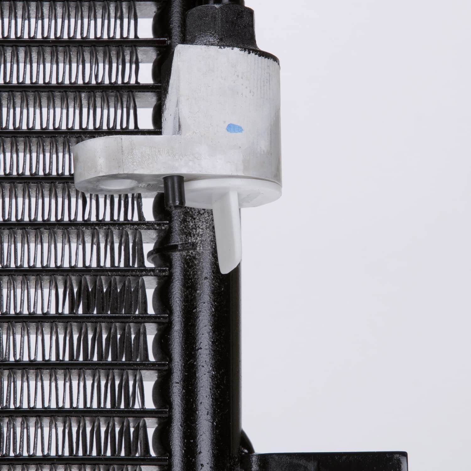 Condenser Assembly TYC 3868 Compatible with 2009-2016 Audi A4