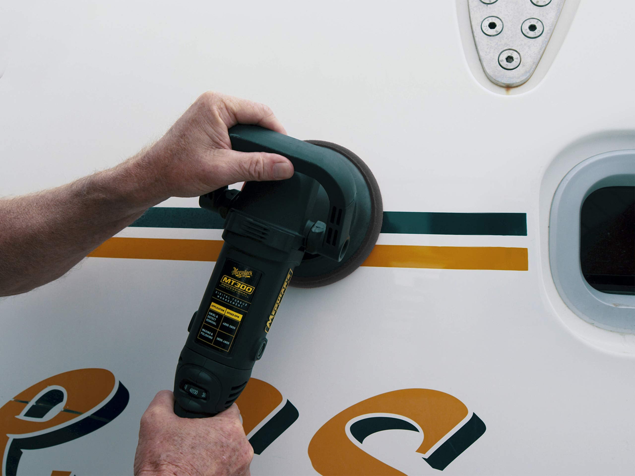 Meguiar's Once Step Marine/RV Cleaner Wax M5016 - Professional-Grade Cleaner, Polish and Protect for Long-Lasting Shine - Restores Color and Gloss, 16 Oz