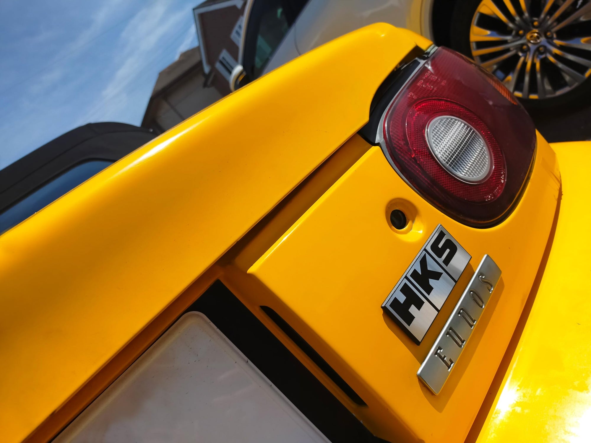 Silver HKS 51003-AK125 Emblem