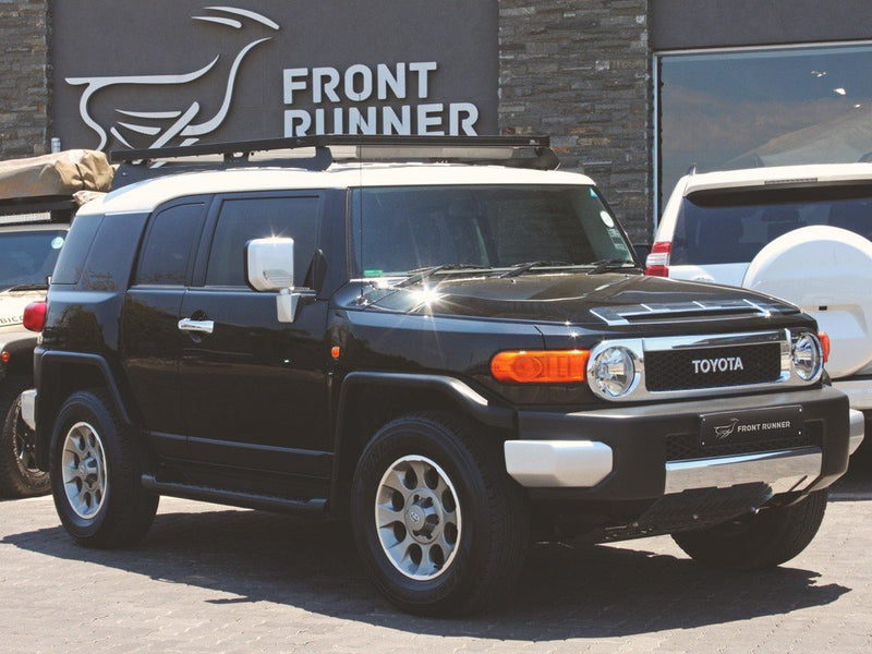 Slimline II Front Runner Roof Rack Kit Compatible with Toyota FJ Cruiser