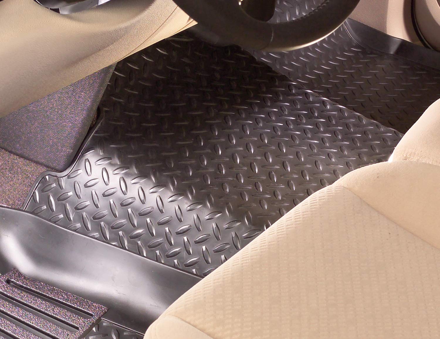 Classic Style Series Husky Liners | 2000 - 2007 Ford F-250/F-350 w/ Automatic Transmission | Center Hump Floor Liner, Grey | 82452