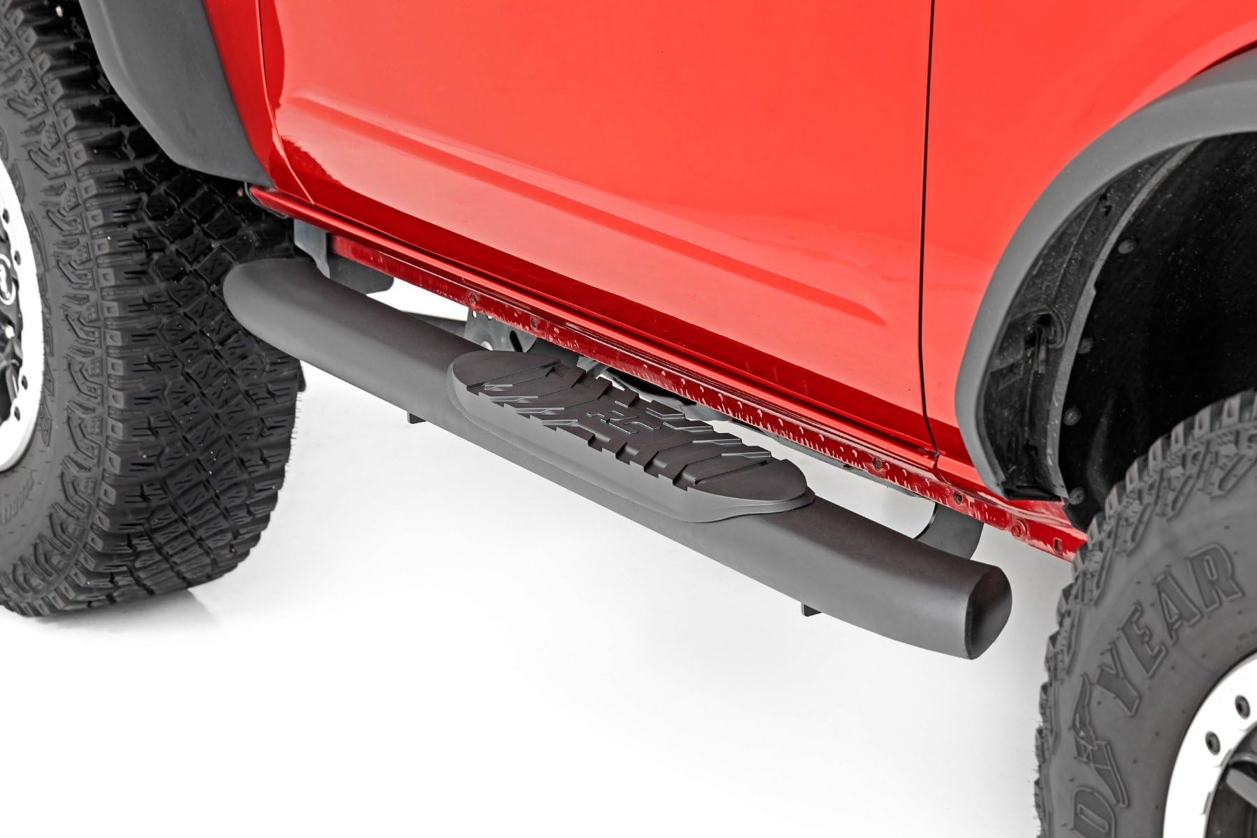 Rough Country Nerf Steps Oval for Ford Bronco 2-Door (2021-2025) - Classic OEM Style Rails with 4.5" Side Steps