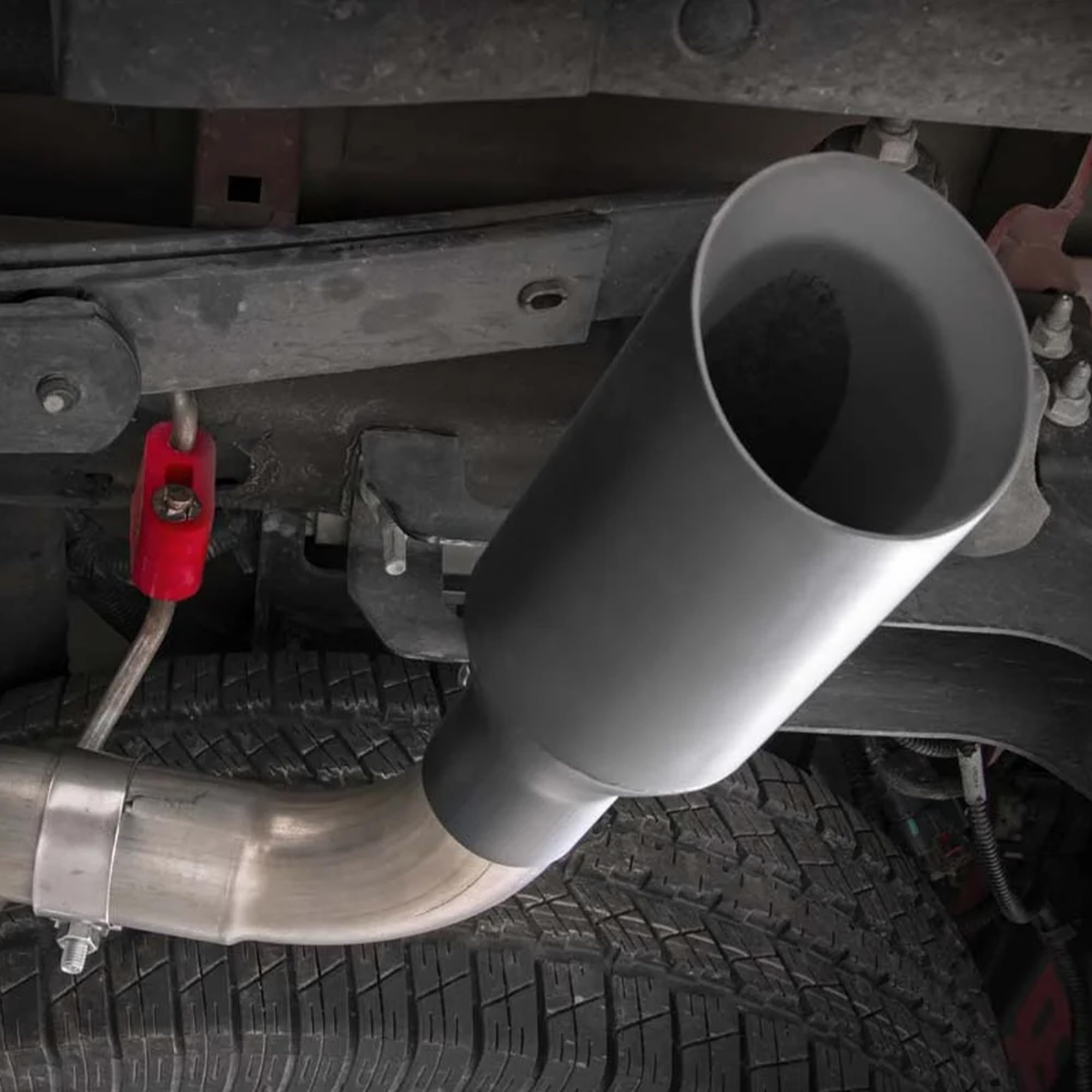 Rough Country Dual Cat-Back Exhaust with Black Tips for GMC Sierra & Chevy Silverado 1500 (2014-2018) 5.3L Engine - Performance Tuned Growl