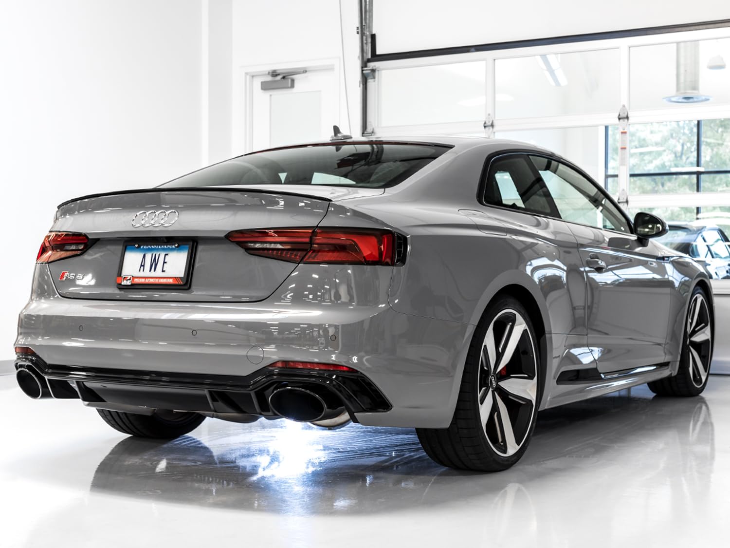 AWE SUITE EXHAUST FOR AUDI B9 RS 5 COUPE 2.9TT (2-DOOR) 2018-2019