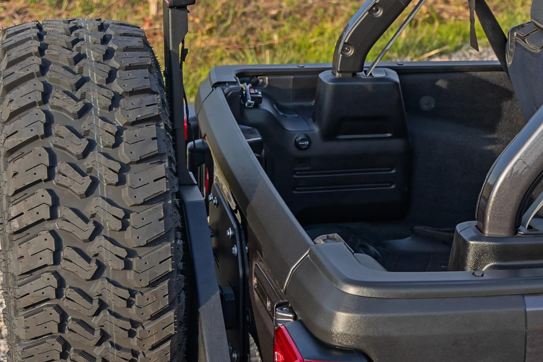 Rough Country Tailgate Protector for Jeep Wrangler JL/Unlimited (2018-2025) - Durable Protection, Scratch & Impact Resistant, Easy Install