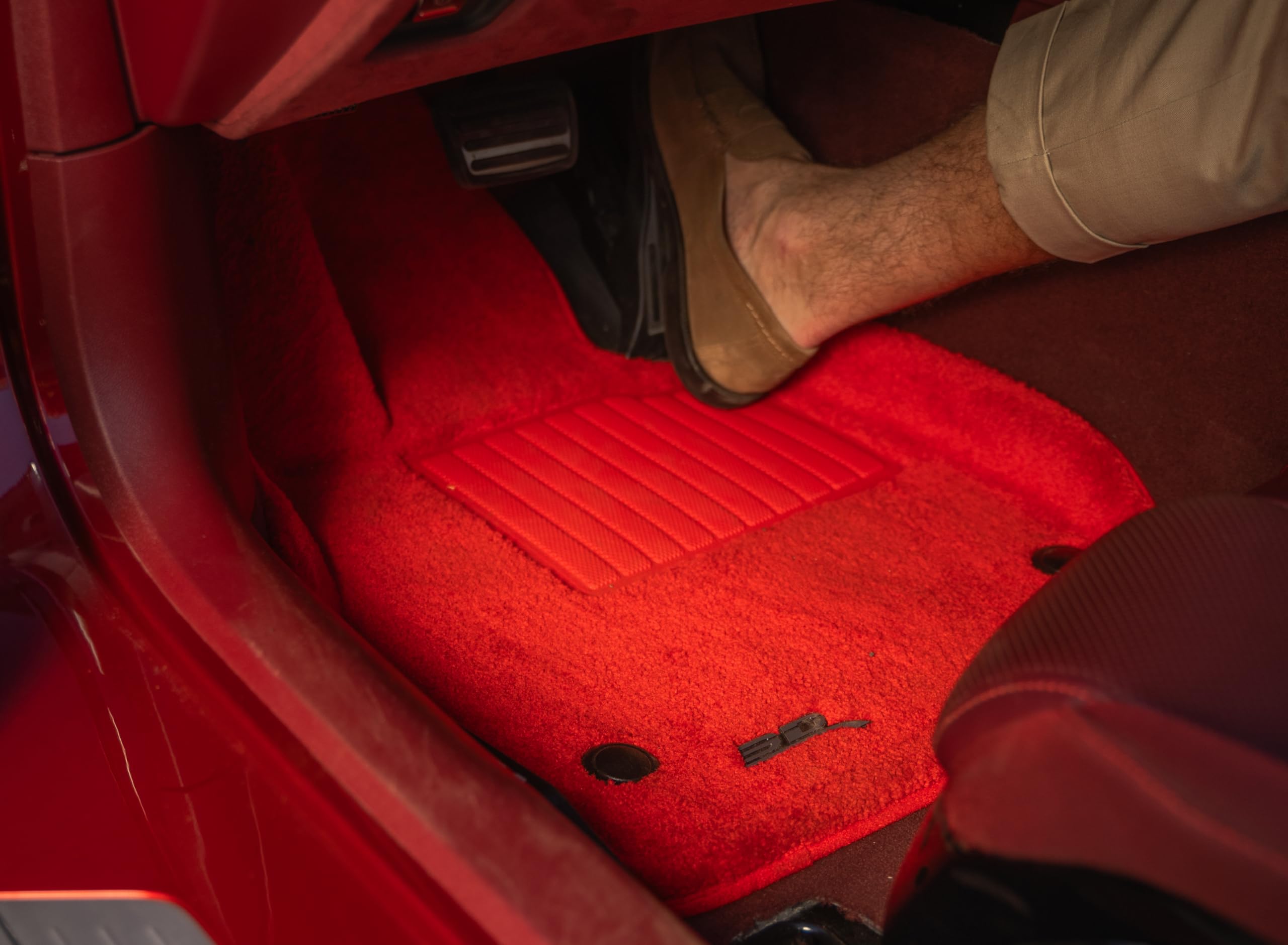 Custom Fit 3D MAXpider Premium Floor Mat (Red) Compatible with Chevrolet Corvette (C7) 2014-2019 - Full Set
