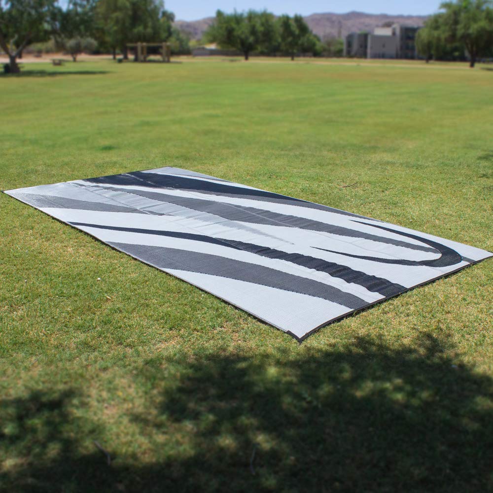 Camping Stylish GA1 Reversible Graphic Patio Mat-8' x 12', Black/Silver