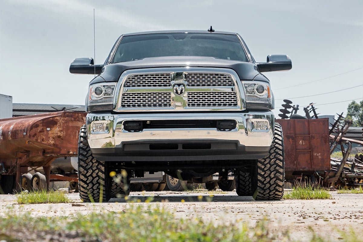 2.5" Lift Kit Rough Country for Ram 2500 4WD (2014-2024) - Coil Spring Spacers
