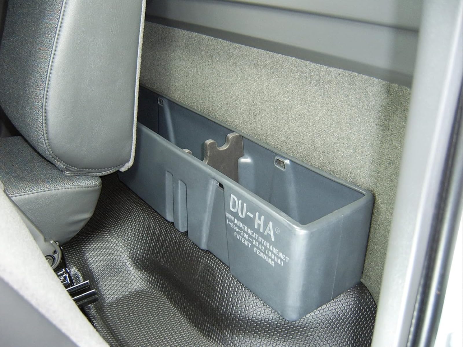 Behind-the-Seat DU-HA Storage Fits 99-07 Chevrolet/GMC Silverado/Sierra Regular Cab, Black, Part #10026