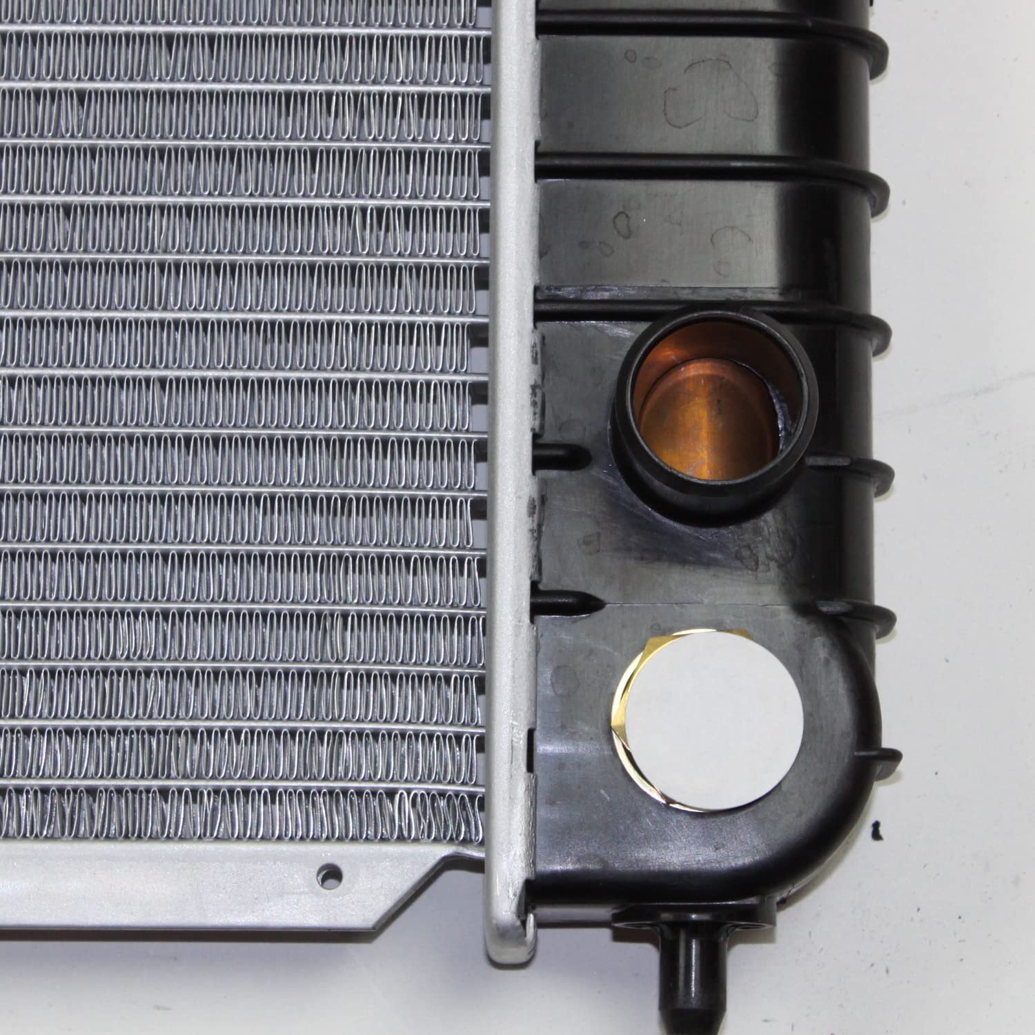 Compatible TYC 1889 Radiator with 1997-1999 Buick Century