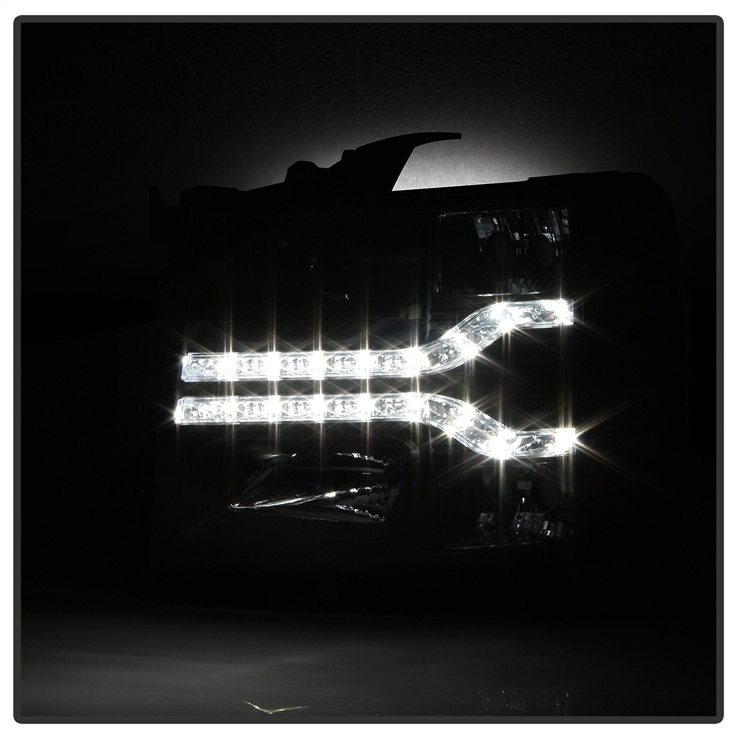 Spyder Auto 5083524 Spyder Chevy Silverado 1500 07-13 / 2500HD/3500HD 07-14 Version 2 Projector Headlights - LED DRL - Black