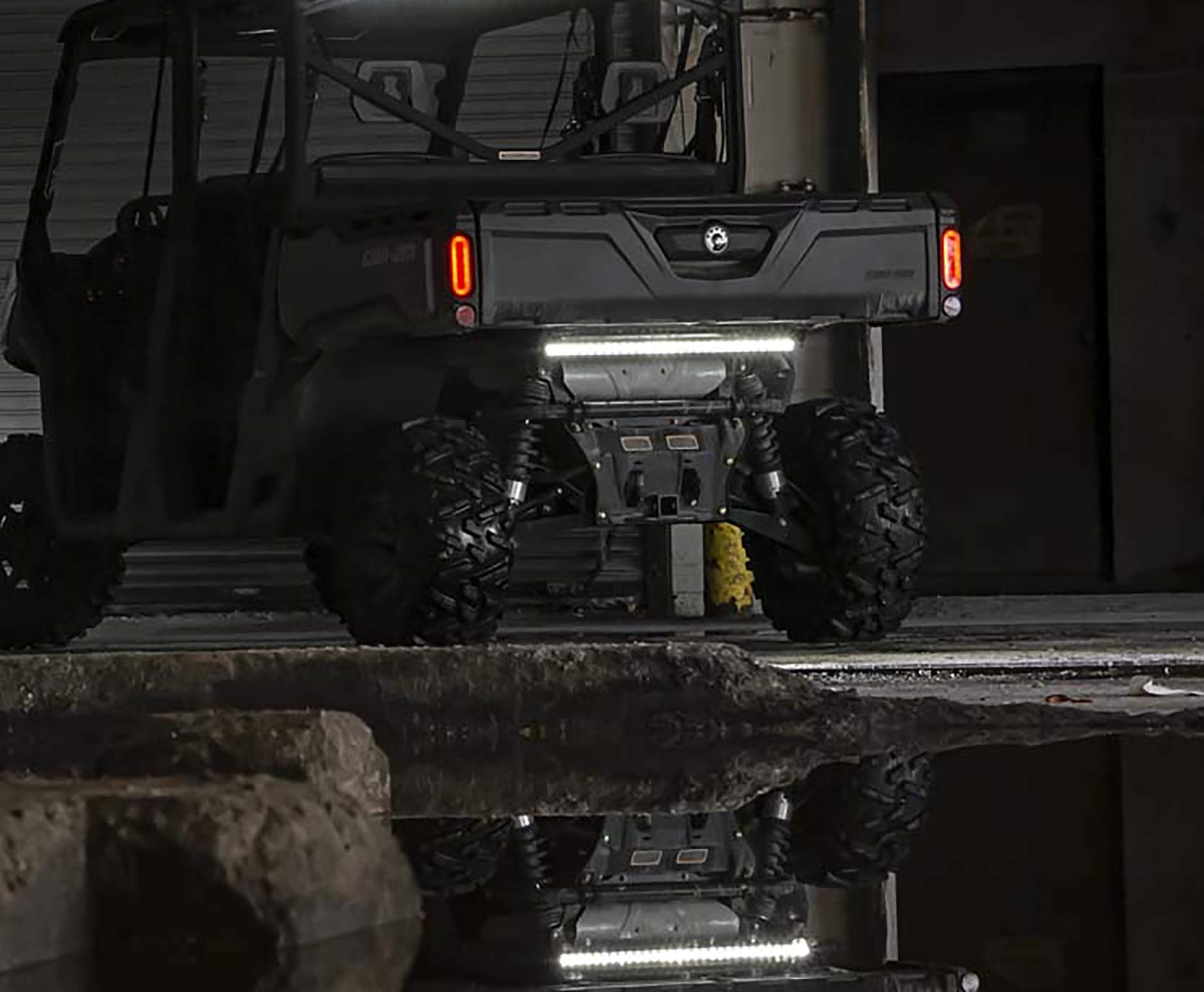 Rough Country 30" LED Kit Rear Facing for 16-22 Can-Am Defender - 71014