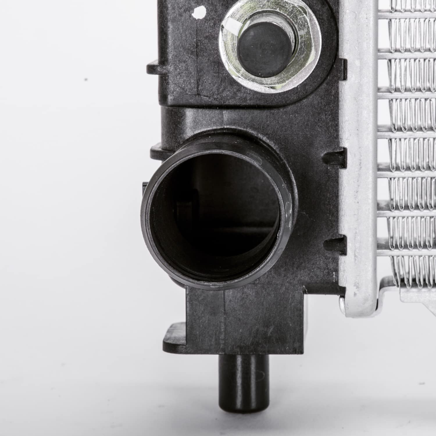 Radiator TYC 2307 Compatible with 2001-2007 Ford Escape