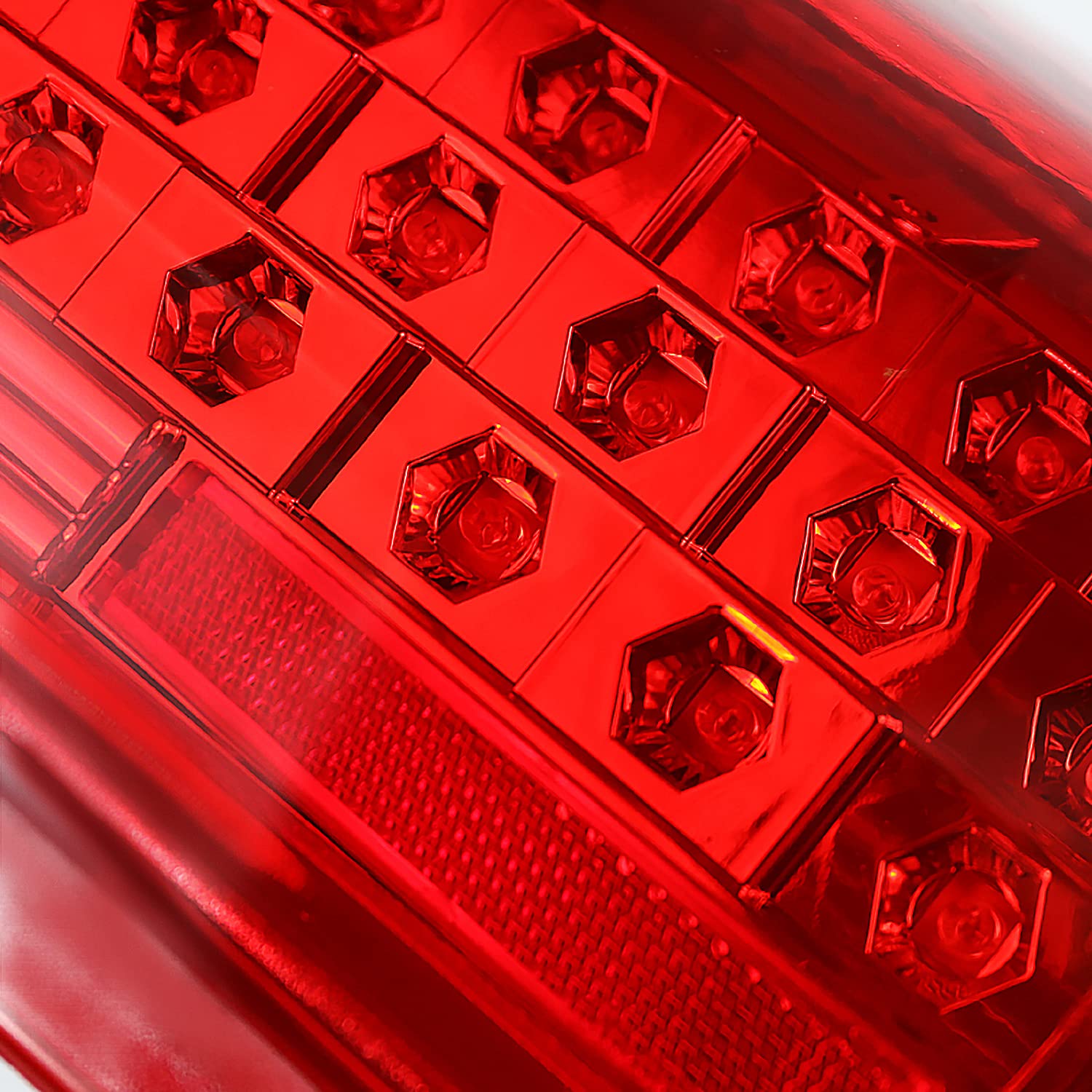 Red LED Tail Lights SPEC-D TUNING Compatible with 2007-2013 Chevy Silverado 1500 2500 3500, Left + Right Pair Assembly