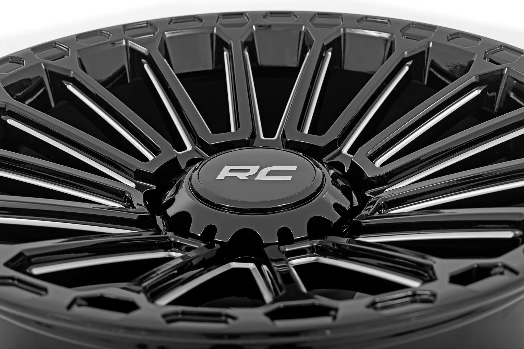 One-Piece Rough Country 97 Series Aluminum Wheel - 17x9, 6x5.5 Bolt Pattern, 12mm Offset, Gloss Black