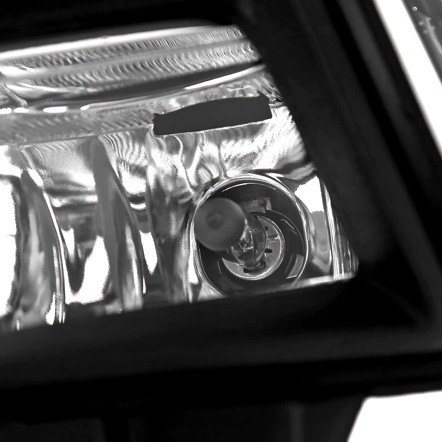 Fog Lamp Spec-D Tuning Clear Lens with OE Wiring and Switch Compatible with Nissan Versa 2020
