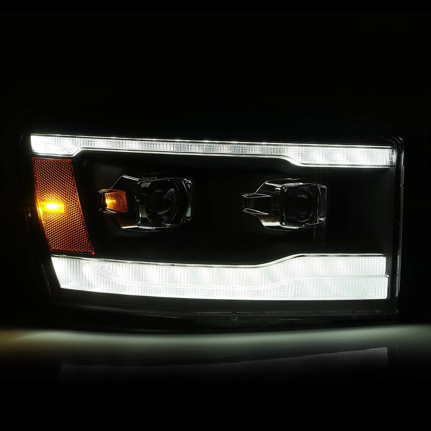 PRO-Series AlphaRex 06-08 Dodge Ram 1500HD Projector Headlights Plank Style Black w/Seq Signal/DRL