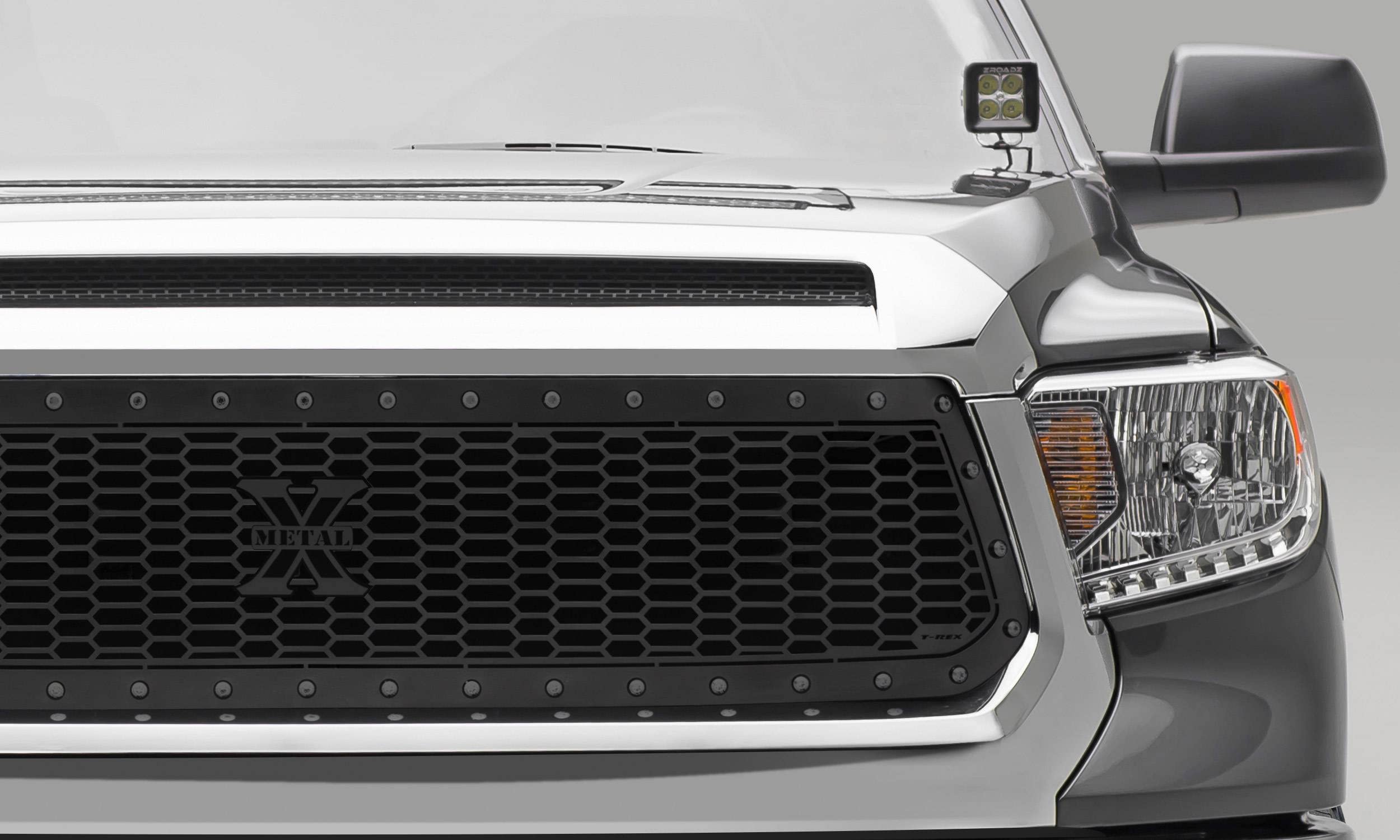 Stealth Laser X Grille, 2014-2017 Tundra, Black, 1 Pc, Replacement, Black Studs - PN #7719641-BR