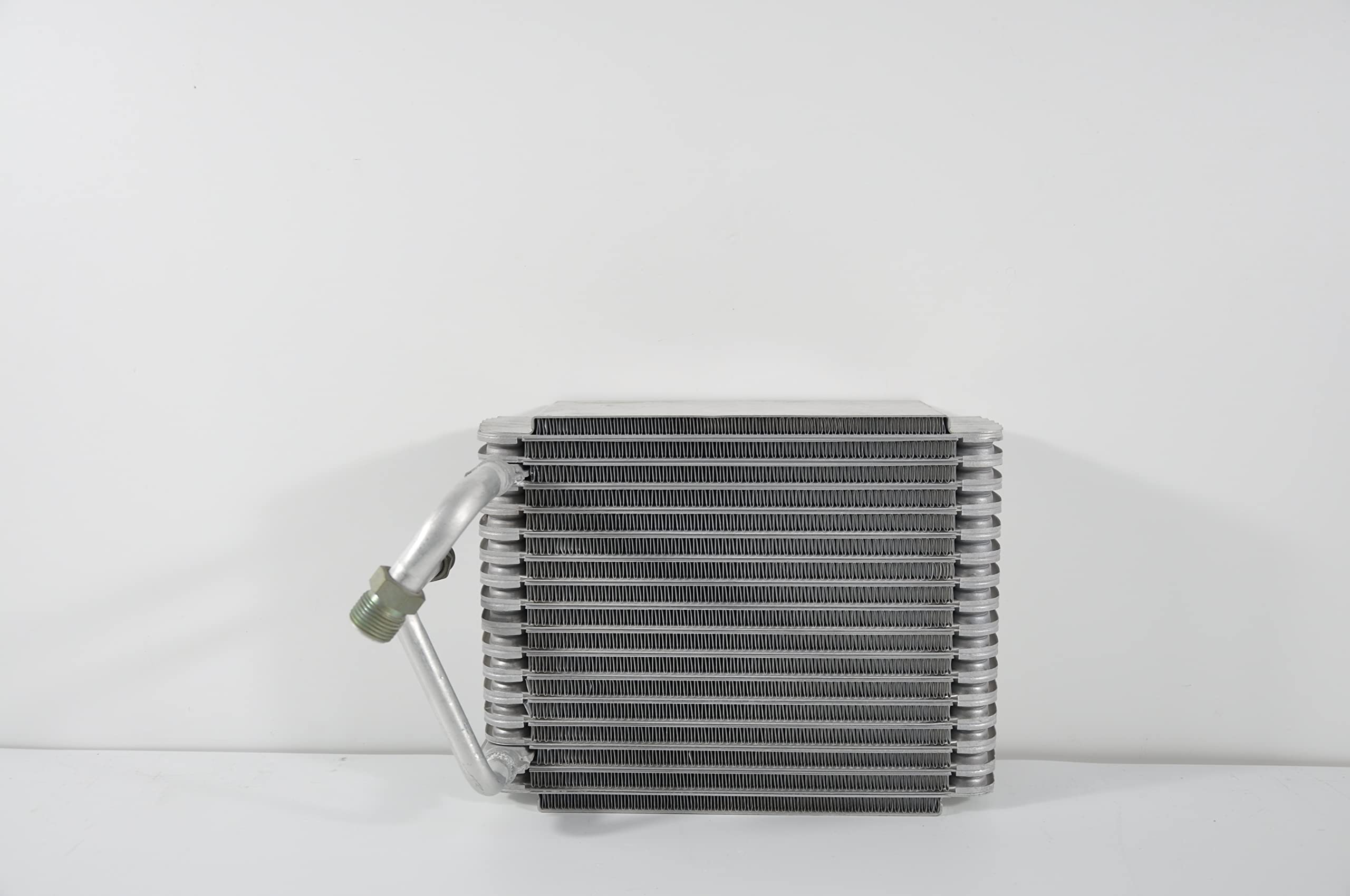 Evaporator TYC 97123 Compatible with 1997-2014 Ford Econoline/Club Wagon