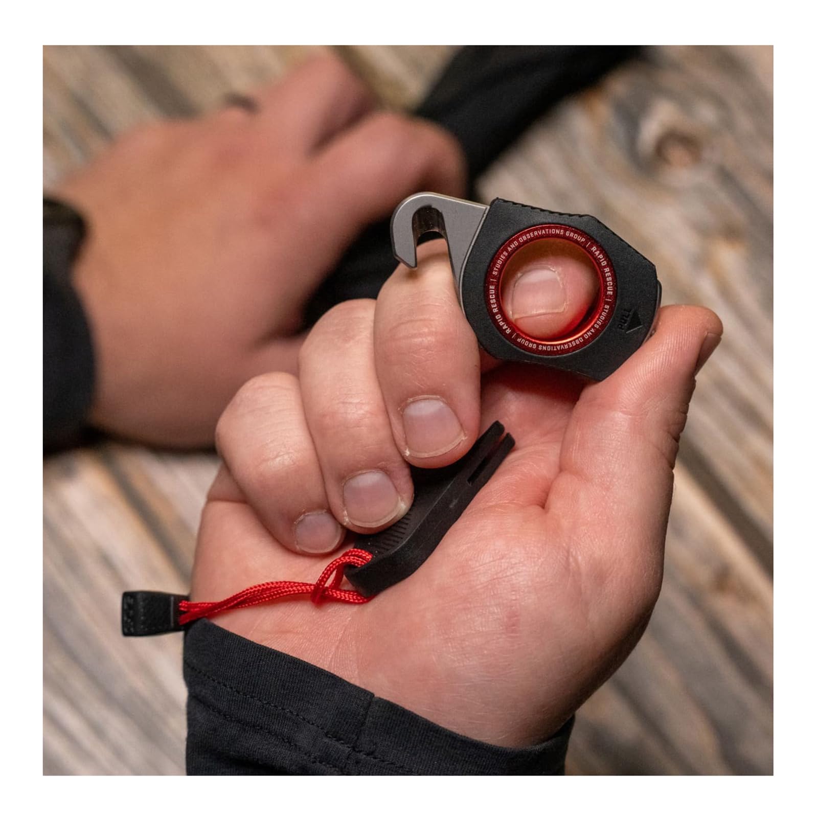 SOG Multi-Tool Rapid Rescue | Stainless Steel Seatbelt Cutter, GRN Handle, Aluminum Pull-Ring, Quick to Deploy from The Sheath, Black/Red