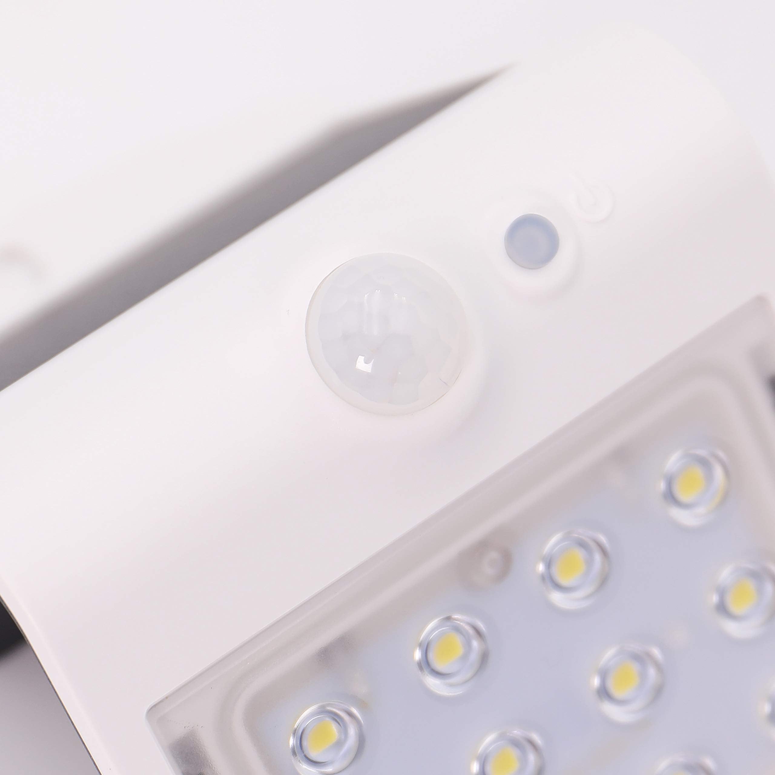 Valterra DG0132 Go Power! Weatherproof 3.2W LED Solar Light with Motion Sensor