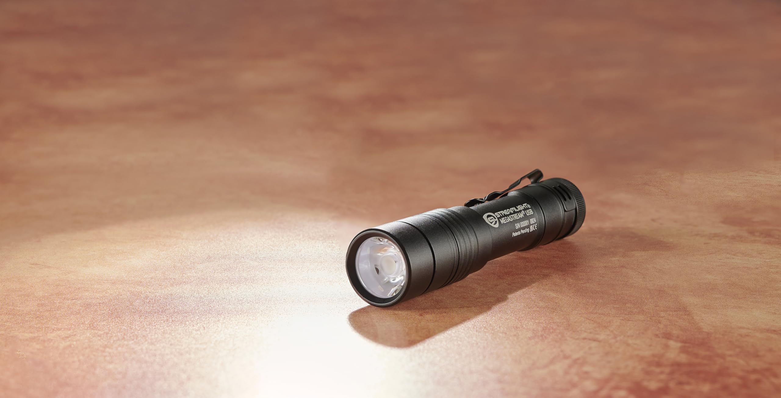 MegaStream Streamlight 66210 USB 1800-Lumen 26000-Candela Rechargeable EDC Flashlight Includes Rechargeable Battery, USB-C Cable, and Holster, Black