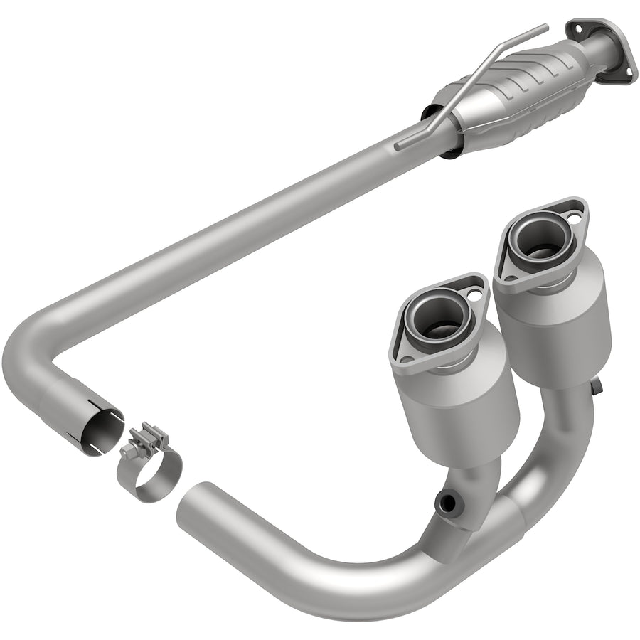 Catalytic Converter MagnaFlow 49690: OEM Grade, Direct-Fit, For 2004-2006 Jeep Wrangler (EPA Compliant)