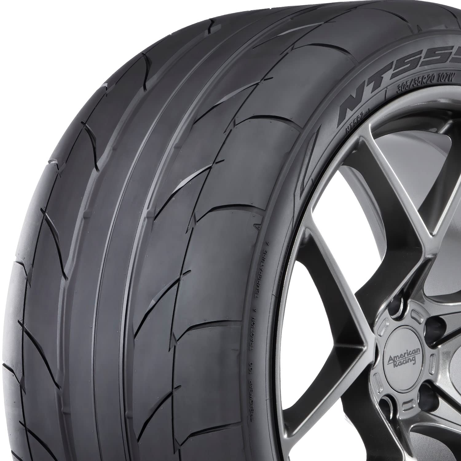 NT555RII Nitto P275/40R17 93W