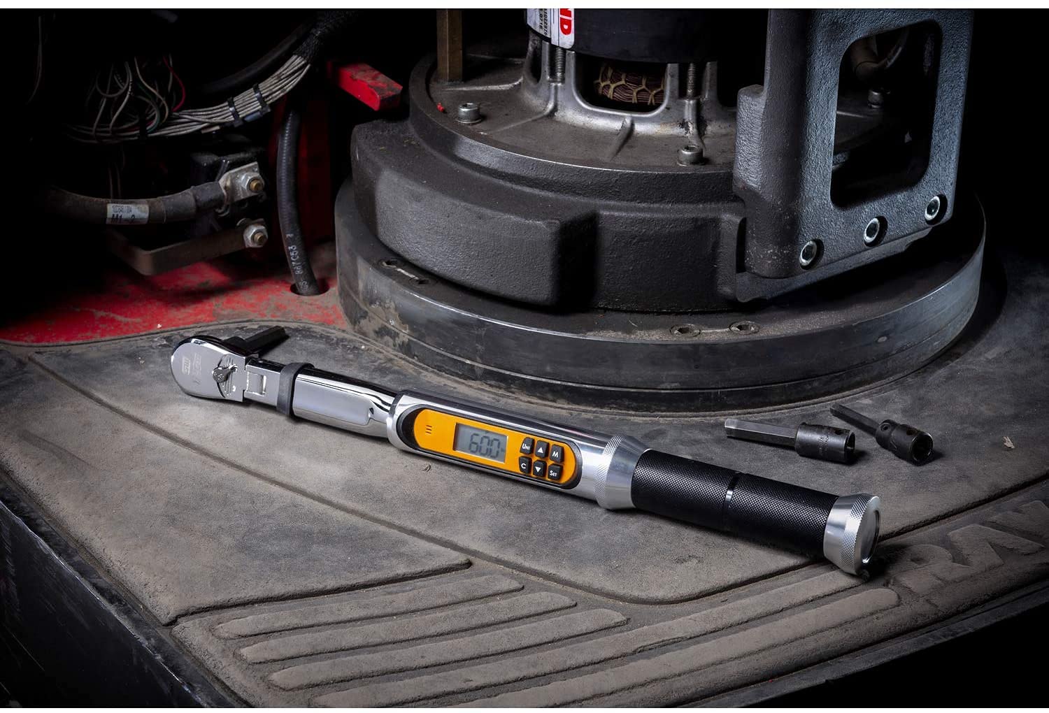 1/4" Drive GEARWRENCH 120XP Flex Head Electronic Torque Wrench with Angle - 85194