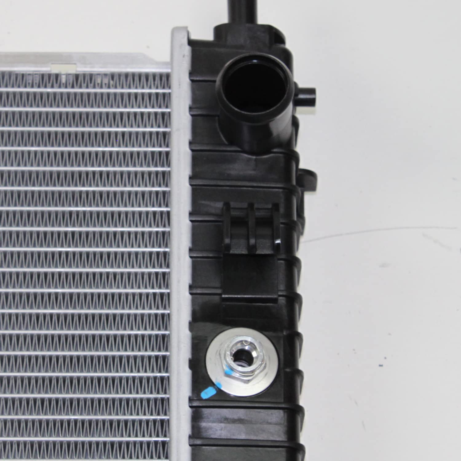Radiator TYC 13007 Compatible with 2007-2017 GMC Acadia