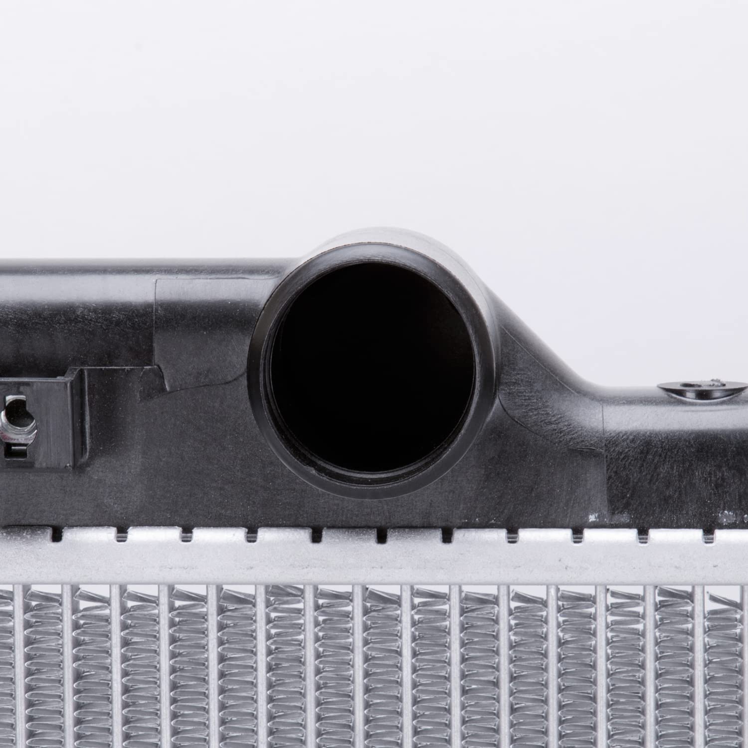 Radiator TYC 2778 Compatible with 2005-2007 Subaru Legacy