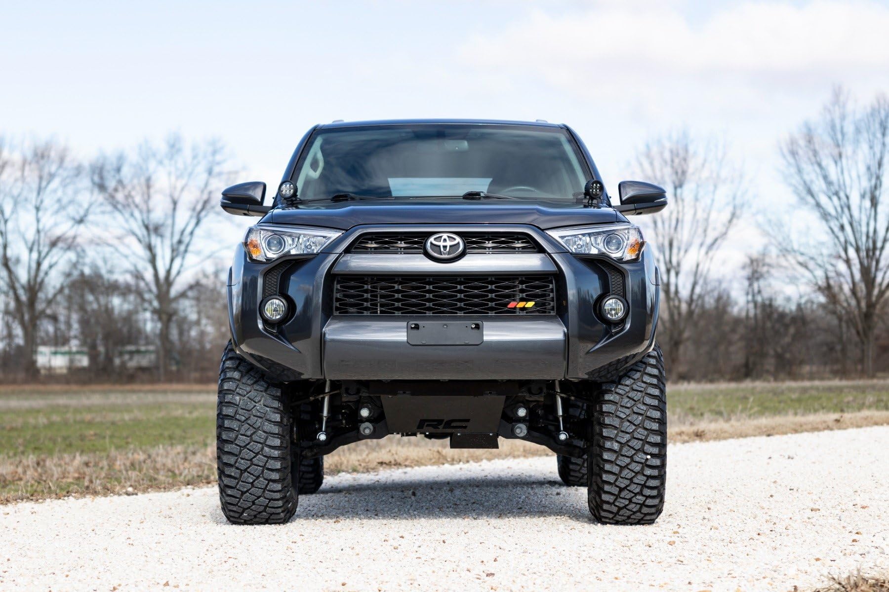6" Rough Country Suspension Lift Kit w/N3 Rear Shocks for Toyota 4Runner (2015-2020) - Strut Spacers with N3 Shock Absorbers