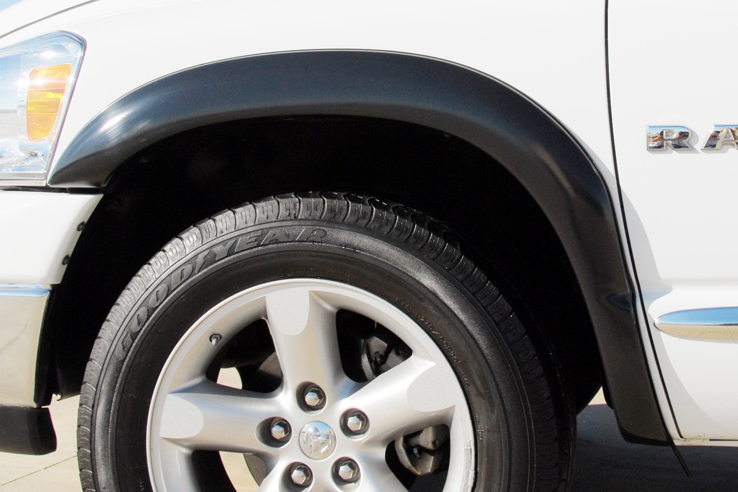 Lund SX203SA Black Elite Series Sport Style Standard Front Fender Flare - 2 Piece for 2002-2008 RAM 1500 and 2003-2009 2500/3500