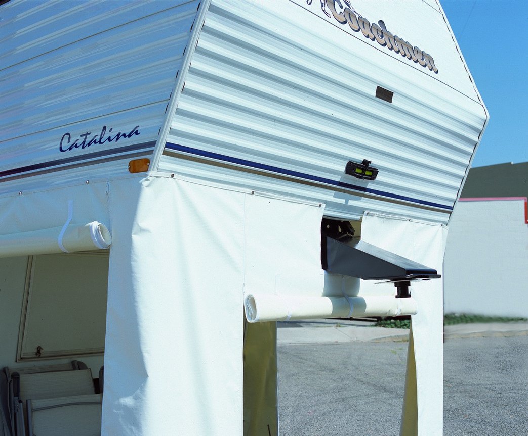 Polar White Adco (3502) 64" High x 266" Length 5TH Wheel Skirt