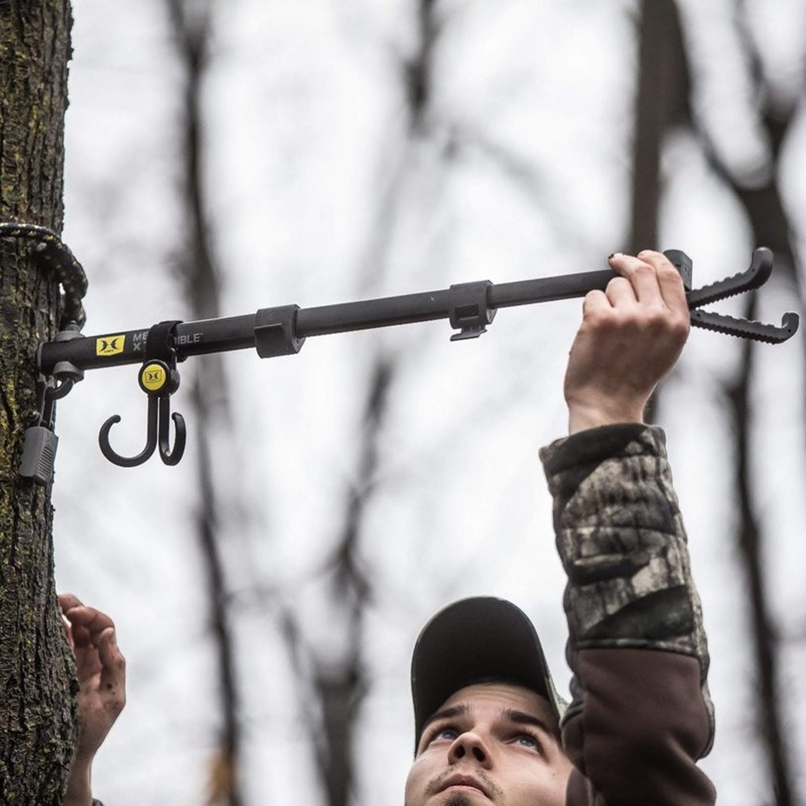 HAWK Xtendible Mega Tree Arm | Hunting Treestands Portable Folding Lightweight Easy Mount Aluminum Long Holder with Hooks for Bow, Crossbow & Accessories | Weight rating 15 Lbs