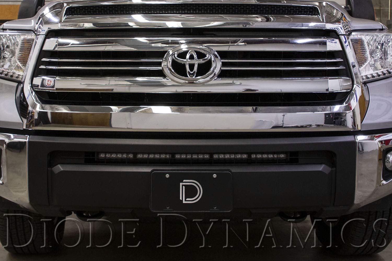 30" Combo Stealth LED Light Bar Bracket Kit Diode Dynamics compatible with Toyota Tundra 2014-2021