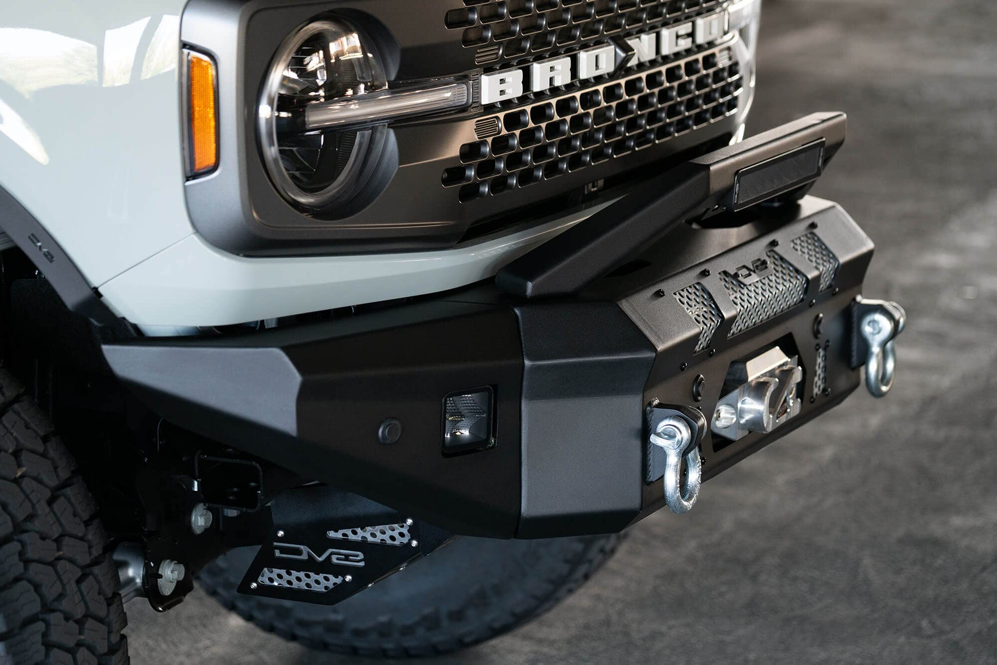 Bull Bar with LED Light Bar Mount DV8 Offroad fits most MTO Series Front Bumpers | Steel Construction | Accommodates 13-inch Elite Series Light Bar