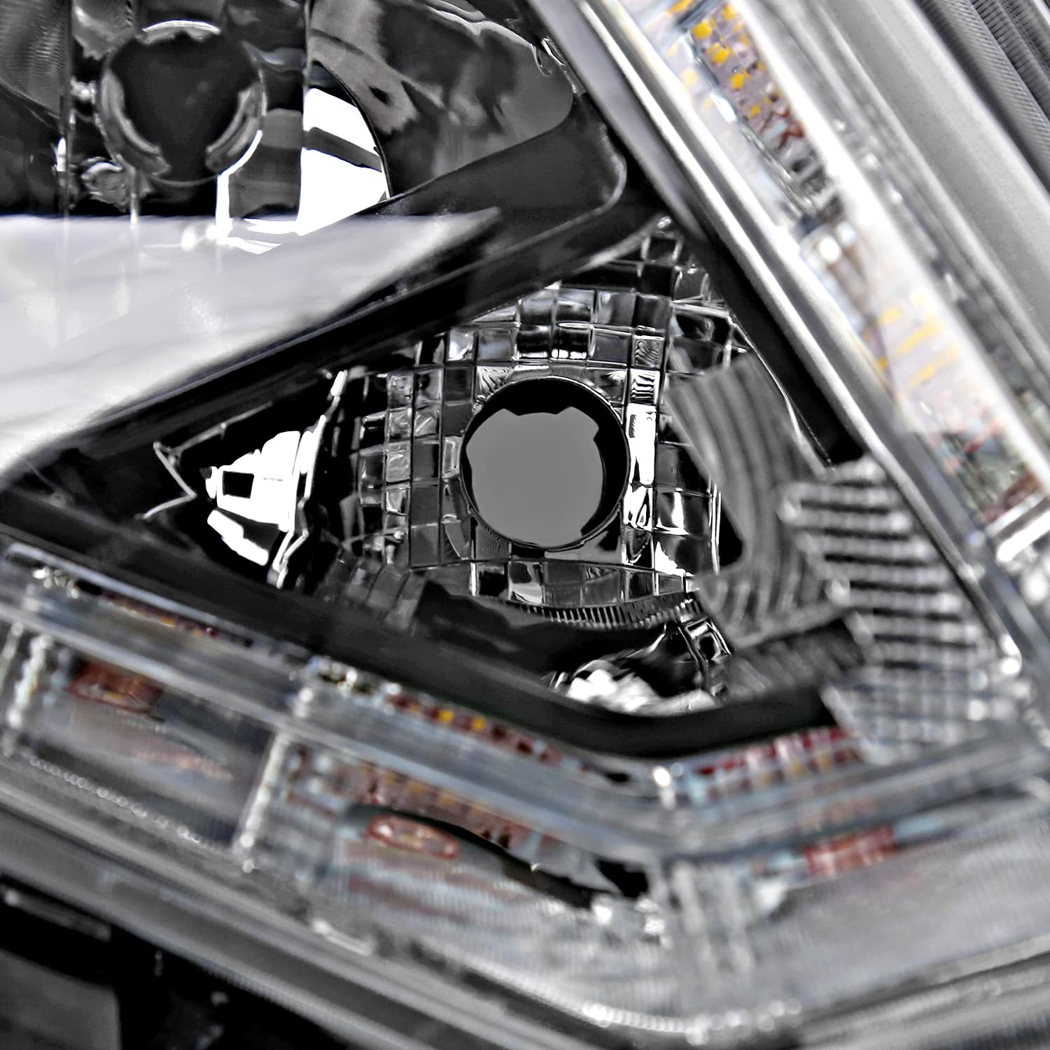 Right Passenger Side SPEC-D TUNING Black Headlight w/LED Strip Compatible with 2014-2016 Nissan Rogue