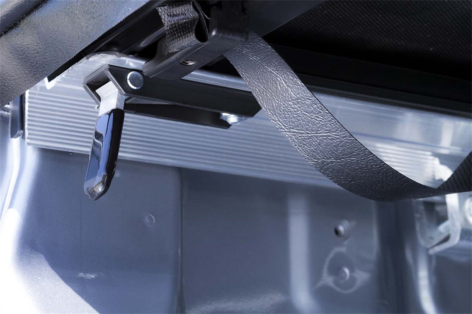 Roll-Up TonnoSport Cover for Dodge Dakota Quad/Crew Cab 5' 3" Bed Without Utility Rail