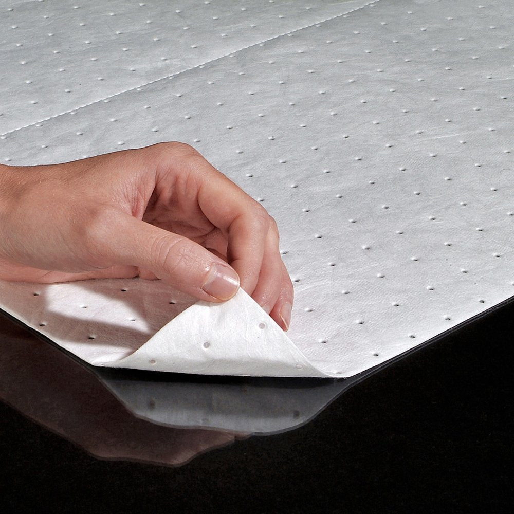 Oil Mat PIG - Oil-Only Absorbent Mat Pad - 200 Pads per Bag - 15" x 20" Pad - Absorbs up to 14 Ounces per Pad - MAT423