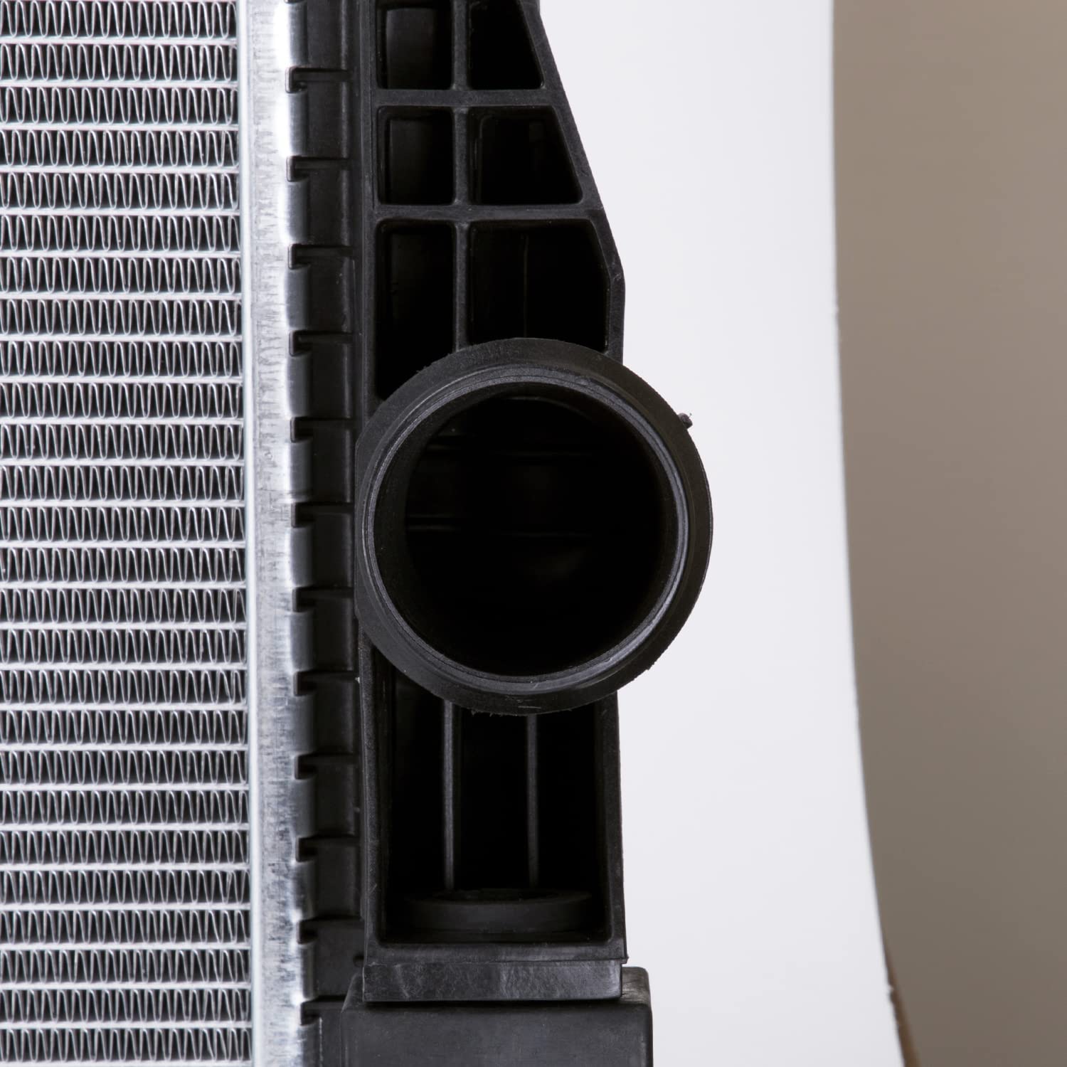 Radiator TYC 13230