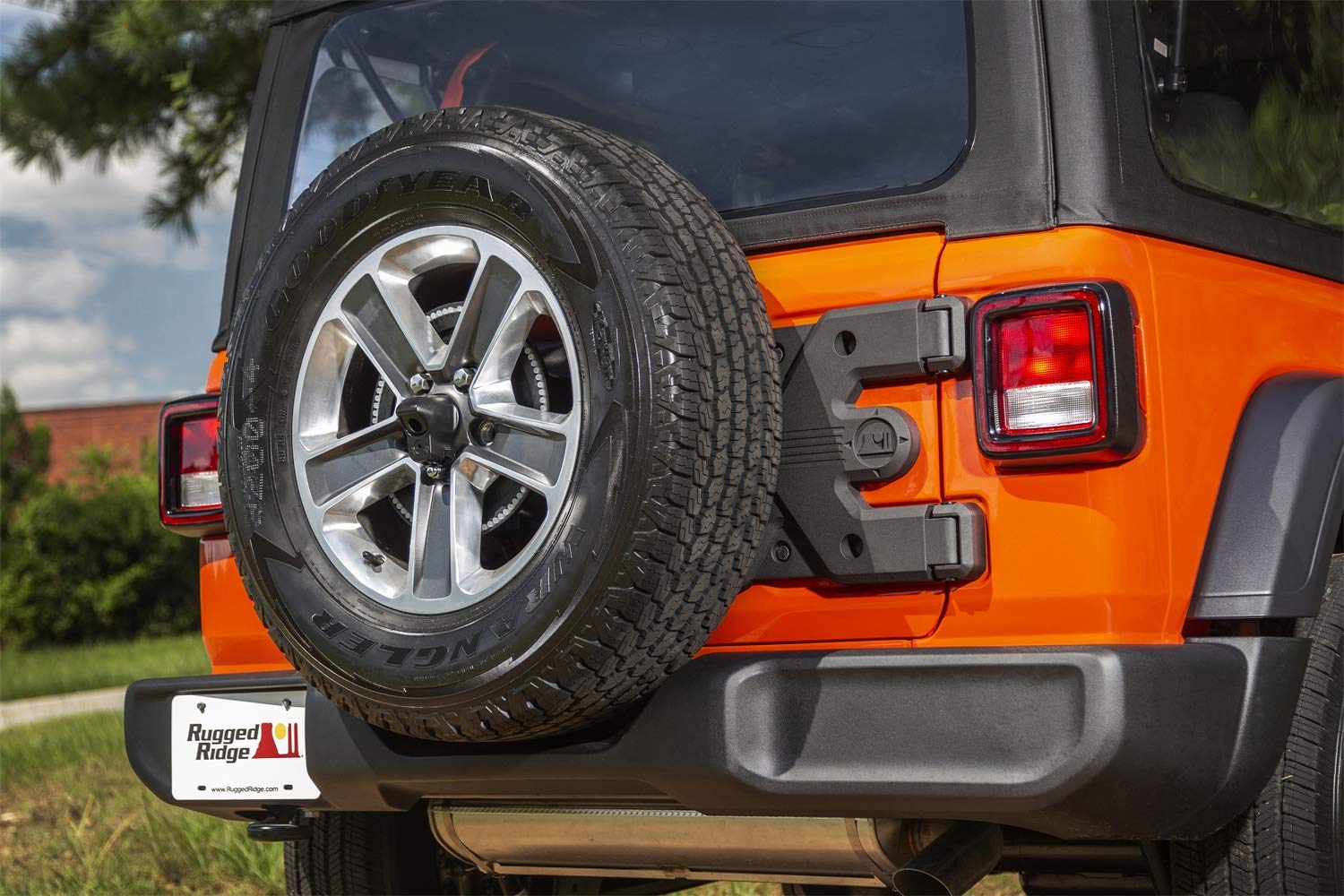 Rugged Ridge HD Tire Carrier | Hinge Casting, Black, Heavy Duty | 11546.56 | Fits 2018-2025 Jeep Wrangler JL