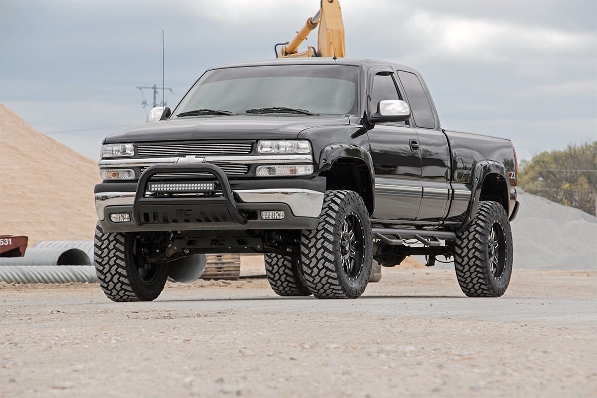 6" Rough Country Lift Kit with N3 Shocks for Chevy Silverado & GMC Sierra 1500 4WD (1999-2006 & Classic) - Increased Clearance, Aggressive Look