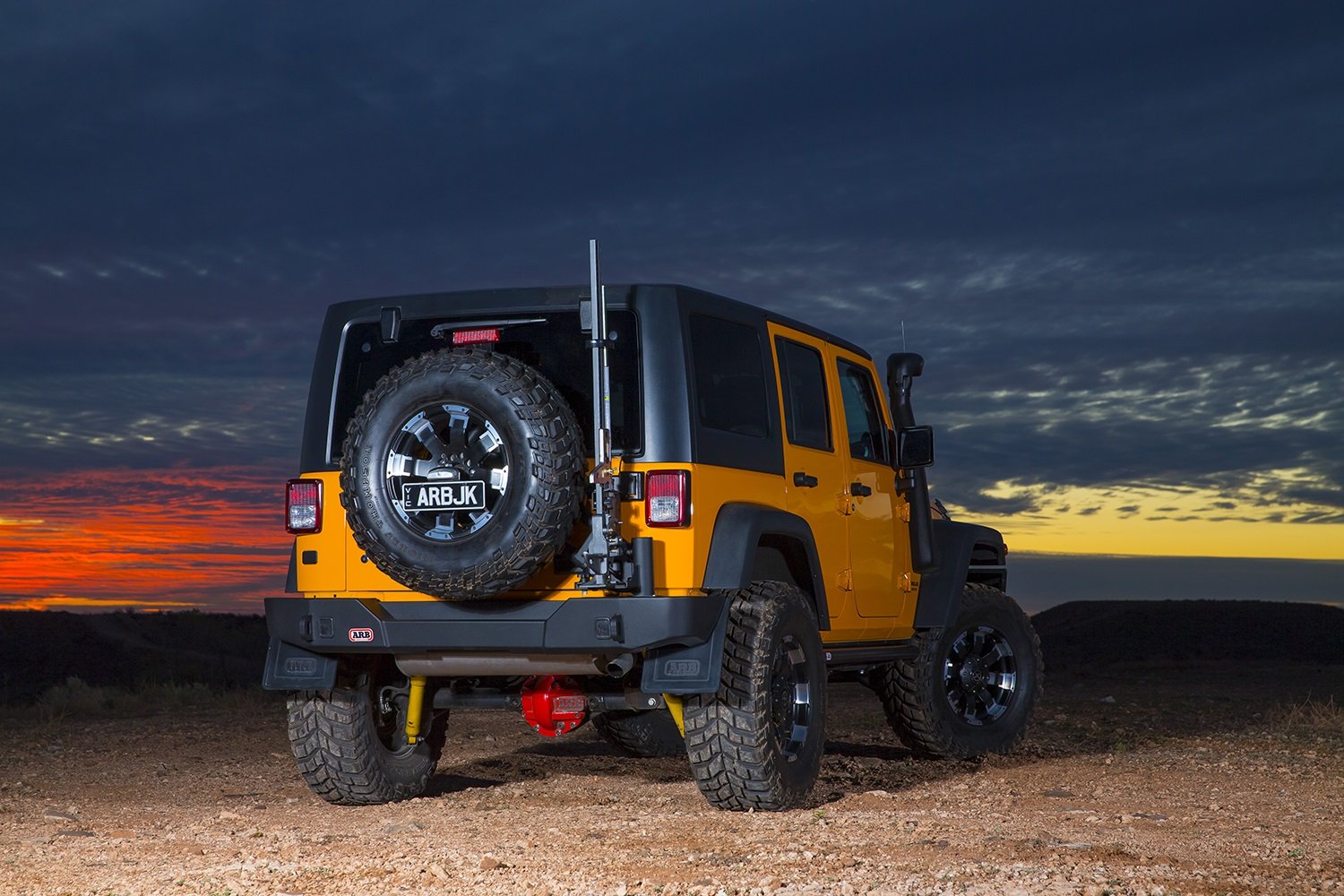 ARB Competition Differential Cover 750001 for DANA 50/60 ideal for increasing the rigidity of the whole axe and protect the differential and ring and pinion set from any off-road hazards