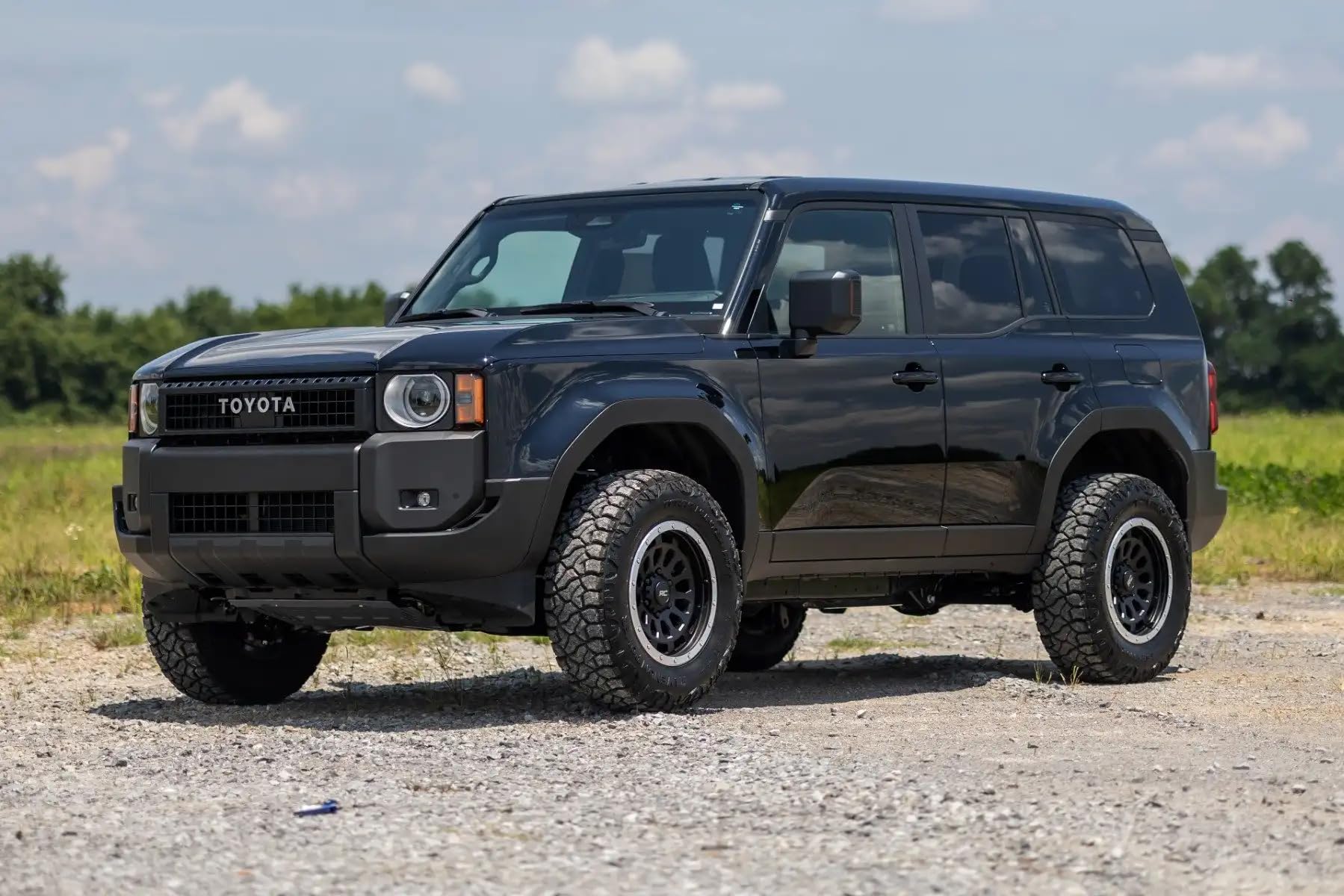 1.5" Rough Country Leveling Kit for 2024 Toyota Land Cruiser 4WD - 72900_A