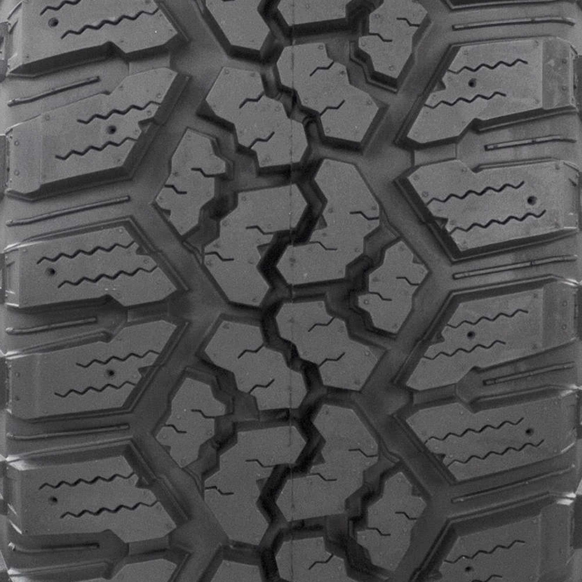 Trail Hog Kanati A/T 4 LT265/75R16 E/10PR BSW